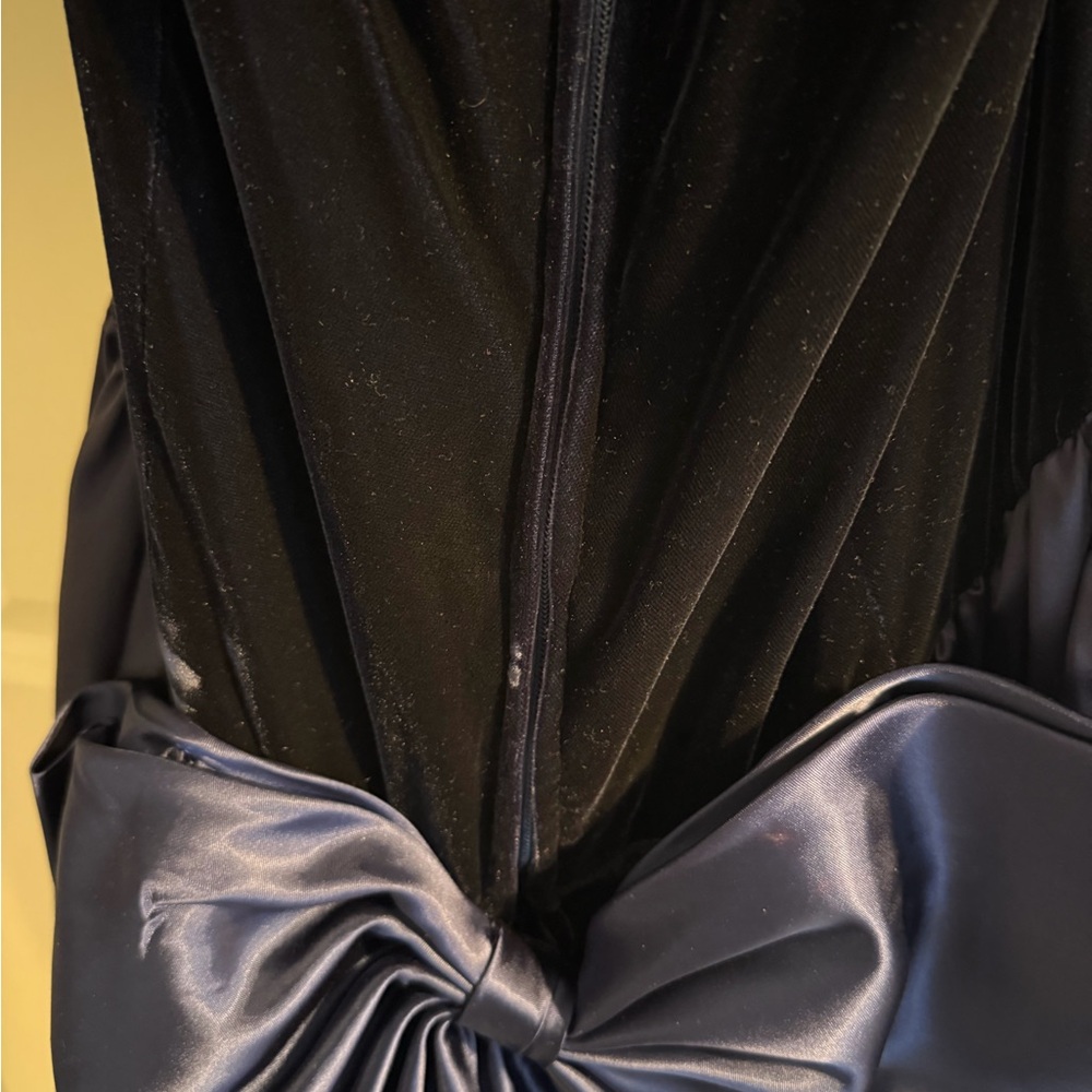 80s style dark blue Velvet and Purple Satin Ball Gown - Picture 4 of 4